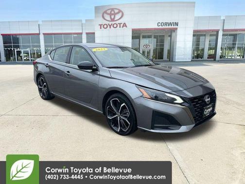 2023 Nissan Altima SR FWD