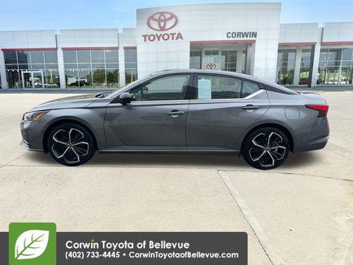 2023 Nissan Altima SR FWD