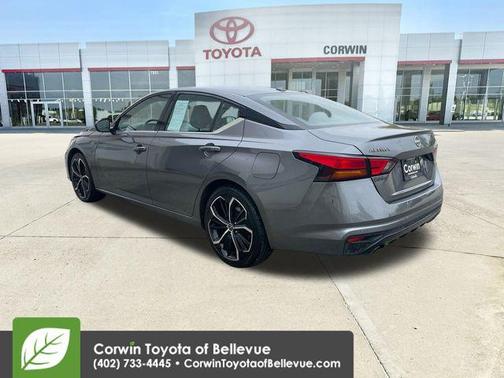 2023 Nissan Altima SR FWD