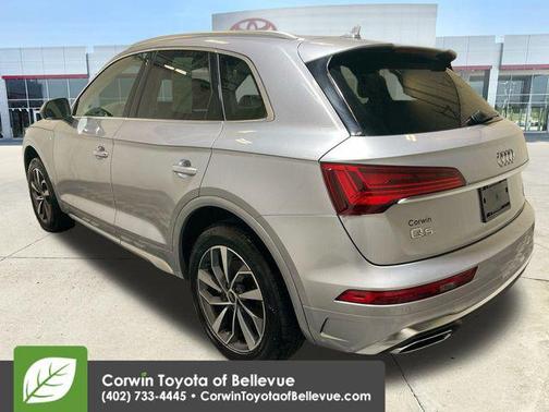 2023 Audi Q5 45 S line Premium Plus