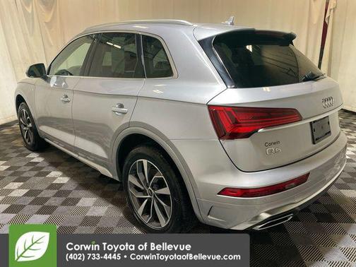2023 Audi Q5 45 S line Premium Plus