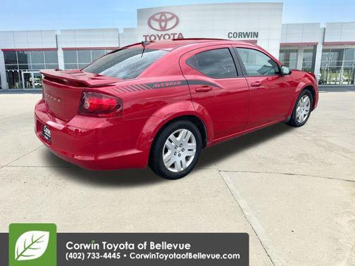 Redline 2 Coat Pearl 2014 Dodge Avenger SE