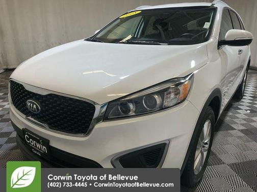 2018 Kia Sorento LX