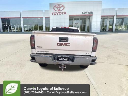 2017 GMC Sierra 1500 SLT