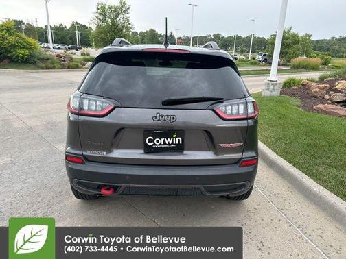 2019 Jeep Cherokee Trailhawk