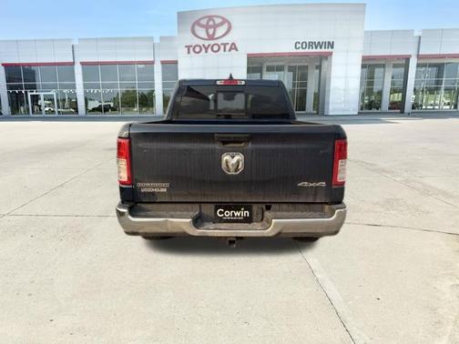 Patriot Blue Pearlcoat 2023 RAM 1500 Big Horn/Lone Star