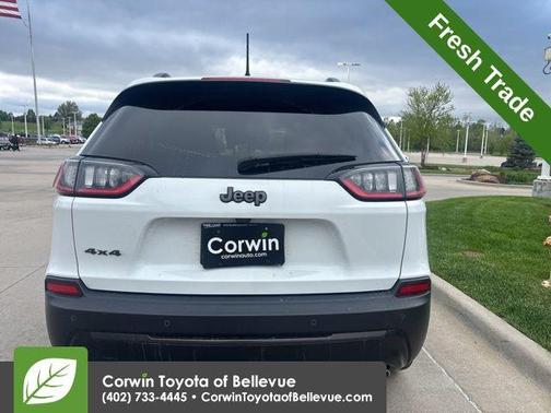 Bright White Clearcoat 2021 Jeep Cherokee Latitude Lux