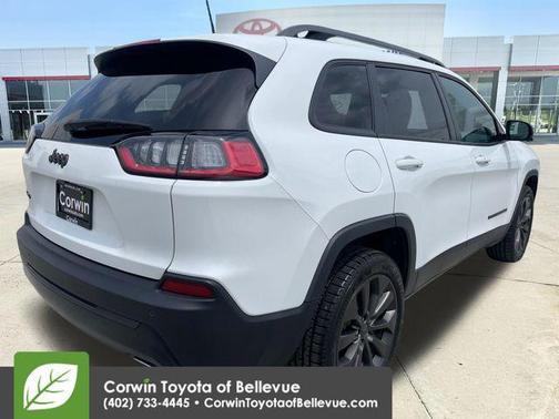 Bright White Clearcoat 2021 Jeep Cherokee Latitude Lux