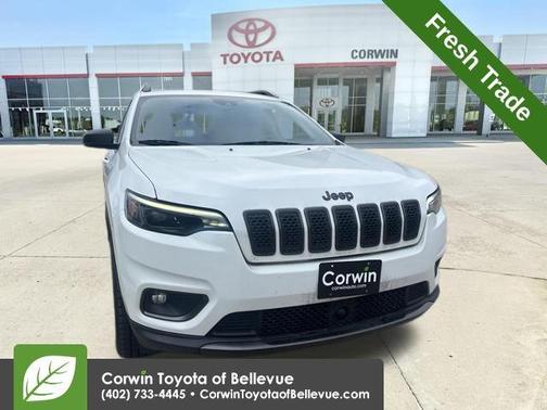 Bright White Clearcoat 2021 Jeep Cherokee Latitude Lux