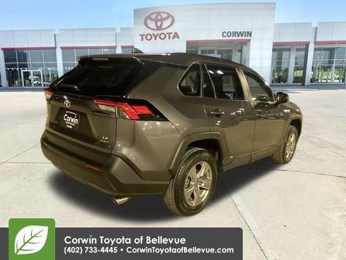 2025 Toyota RAV4 Hybrid LE