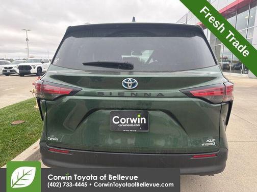 2022 Toyota Sienna XLE