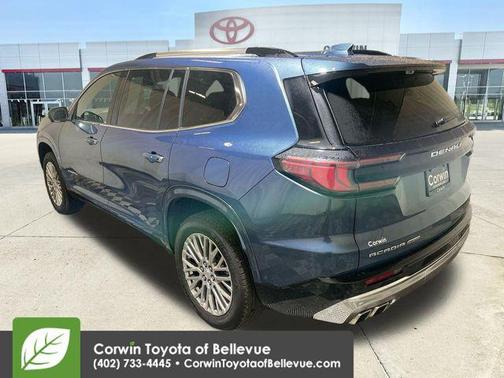 2025 GMC Acadia Denali