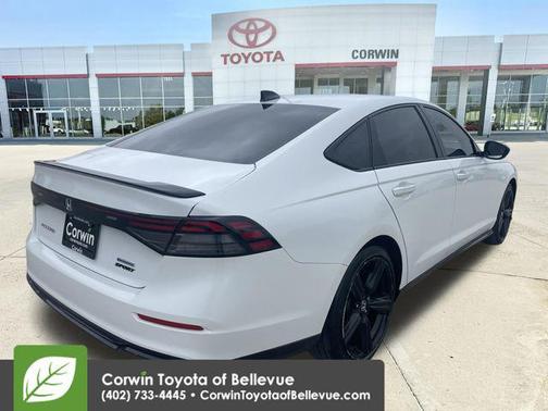 Platinum White Pearl 2024 Honda Accord Hybrid Sport-L