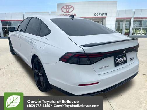 Platinum White Pearl 2024 Honda Accord Hybrid Sport-L