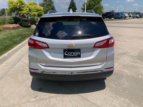 Silver Ice Metallic 2021 Chevrolet Equinox Premier w/1LZ