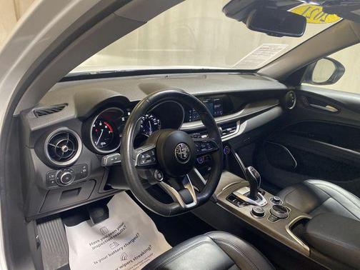 2021 Alfa Romeo Stelvio Ti