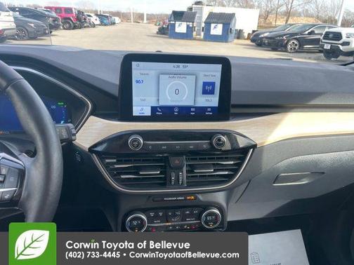 2021 Ford Escape Titanium