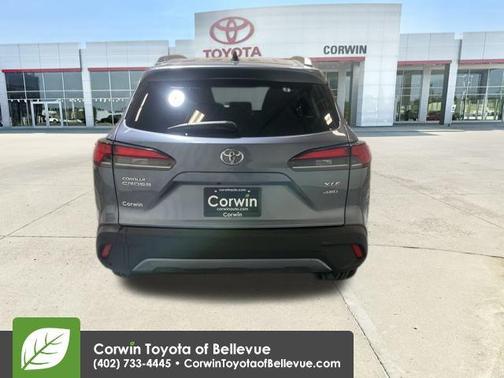 2025 Toyota Corolla Cross XLE