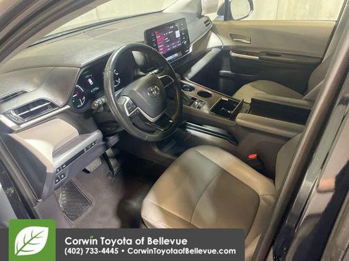 2023 Toyota Sienna XLE