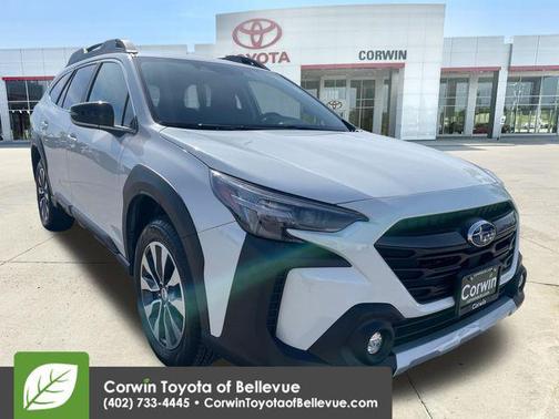 Crystal White Pearl 2024 Subaru Outback Limited