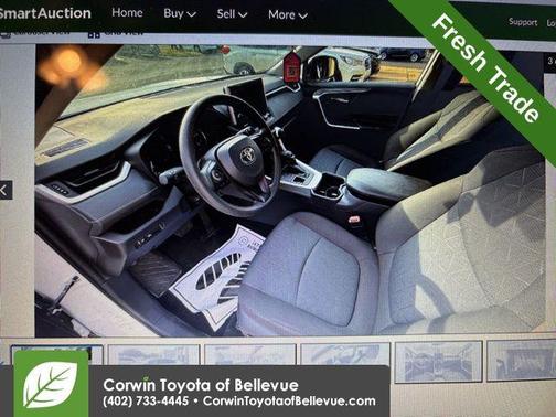 Ice 2025 Toyota RAV4 XLE