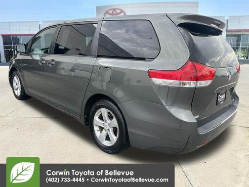 2012 Toyota Sienna LE