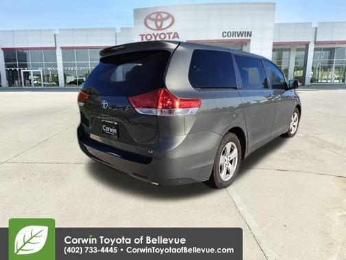2012 Toyota Sienna LE