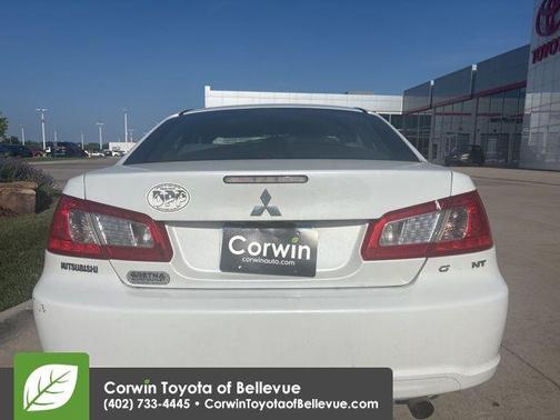 2011 Mitsubishi Galant Base