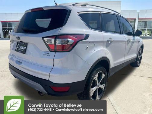White Platinum Metallic Tri-Coat 2018 Ford Escape SEL