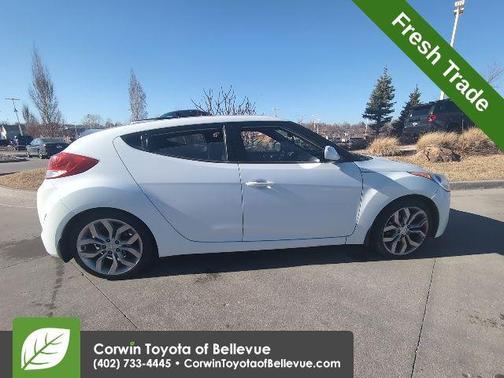 2013 Hyundai Veloster Base
