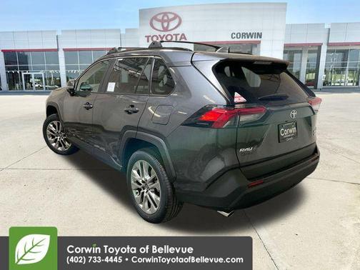 2025 Toyota RAV4 XLE Premium