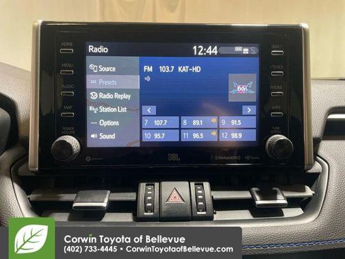 2021 Toyota RAV4 Hybrid SE