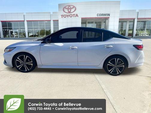 Super Black 2022 Nissan Sentra SR