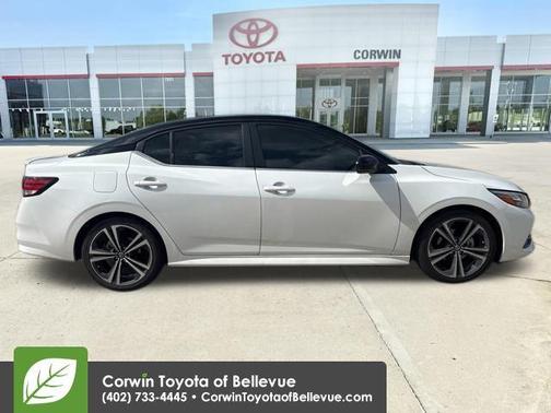 Super Black 2022 Nissan Sentra SR