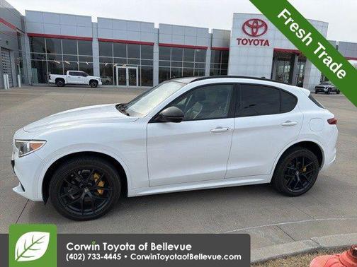 Alfa White 2021 Alfa Romeo Stelvio Ti