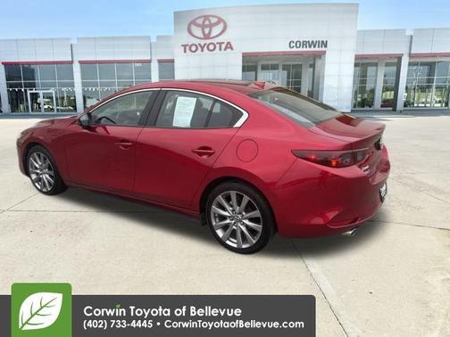 2019 Mazda Mazda3 FWD w/Preferred Package