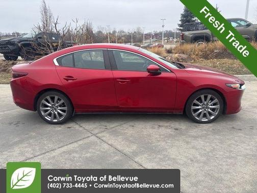 2019 Mazda Mazda3 FWD w/Preferred Package