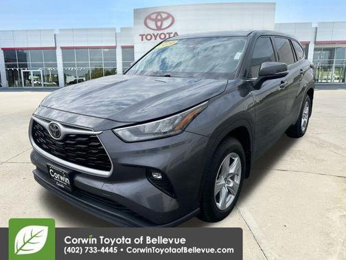 2020 Toyota Highlander LE