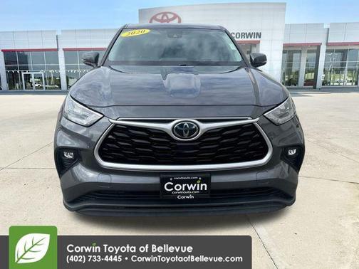 2020 Toyota Highlander LE