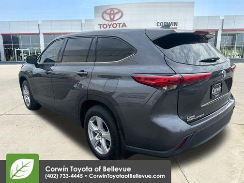 2020 Toyota Highlander LE