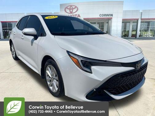 Wind Chill Pearl 2024 Toyota Corolla SE