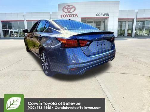 Gun Metallic 2022 Nissan Altima SR Intelligent AWD