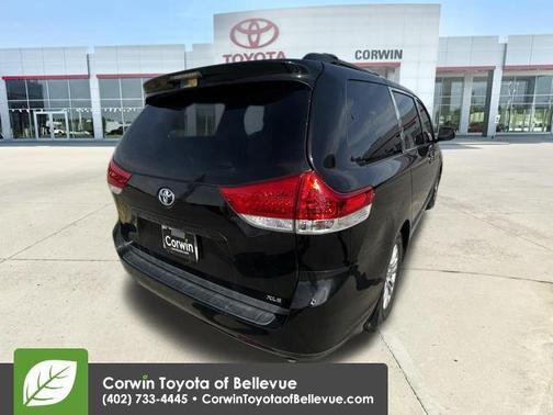 2013 Toyota Sienna XLE