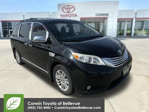 2013 Toyota Sienna XLE