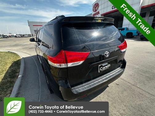 2013 Toyota Sienna XLE