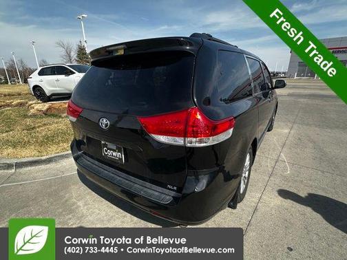 2013 Toyota Sienna XLE