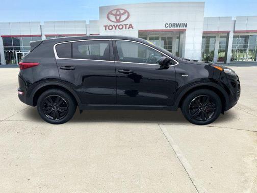 Black Cherry 2017 Kia Sportage LX