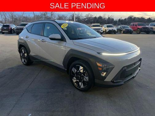 2024 Hyundai KONA SEL