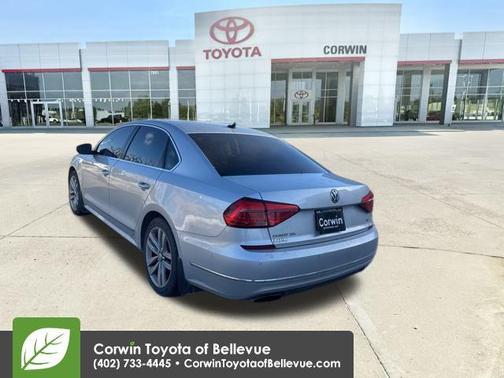 2016 Volkswagen Passat V6 SEL Premium