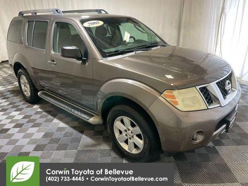 2008 Nissan Pathfinder LE